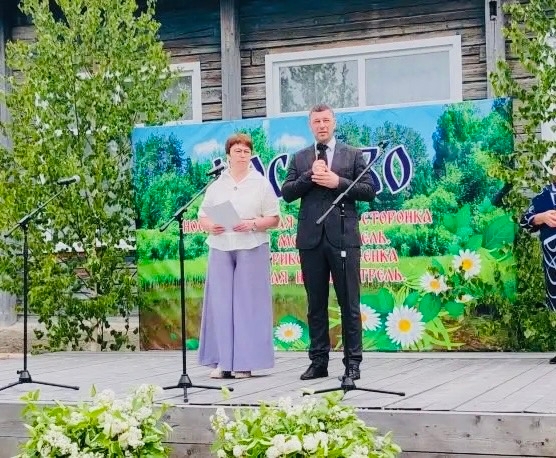 Глава Пыщугского муниципального округа поздравил жителей с. Носково с праздником